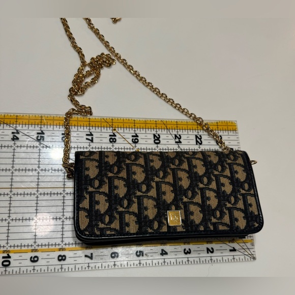 Christian Dior vintage pochette with provided sling - Picture 10 of 15